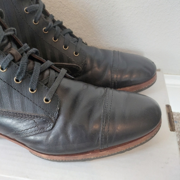 Timberland Boot Company Bardstown Cap Toe Boots Size 9 - Picture 3 of 11